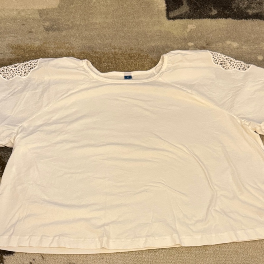 Old Navy Women's White Accent Tee